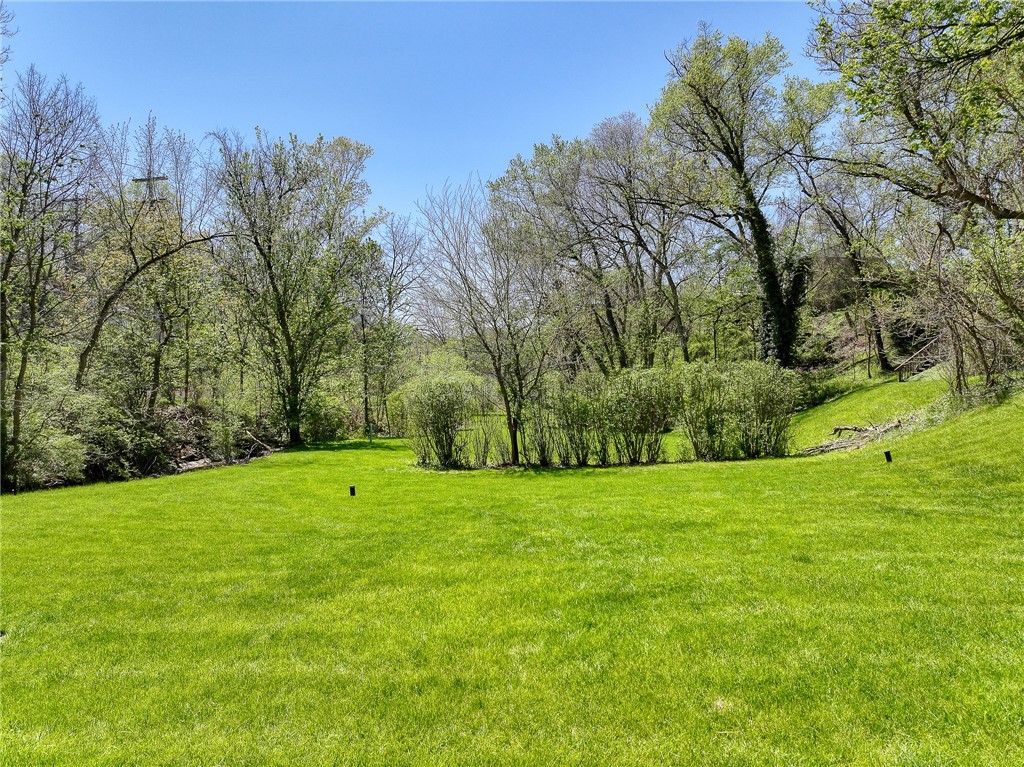 16 Sioux Rd Rd, Bethel Park, Pennsylvania image 20