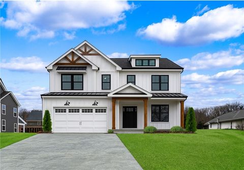 291 McMurray Rd Upper St Clair PA 15241