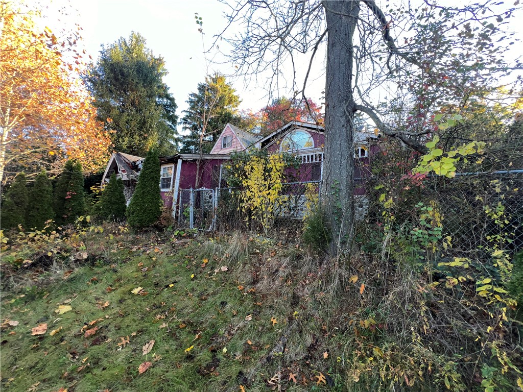 3203 Clay Pike St Pike, Hyde Park, Pennsylvania image 4