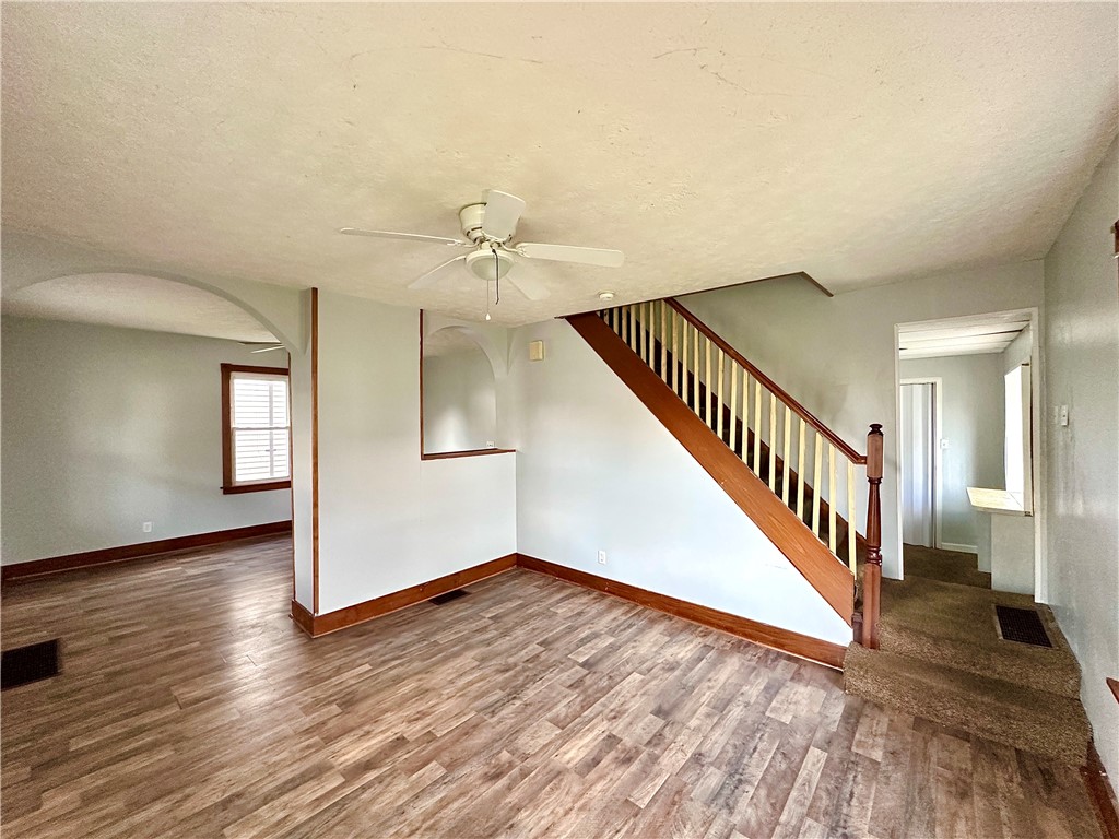 118 Wengler Ave, Sharon, Pennsylvania image 4