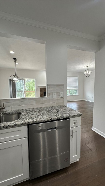 McCandless, Pennsylvania 15090, United States, 3 Bedrooms Bedrooms, ,3 BathroomsBathrooms,Residential,Active,192935