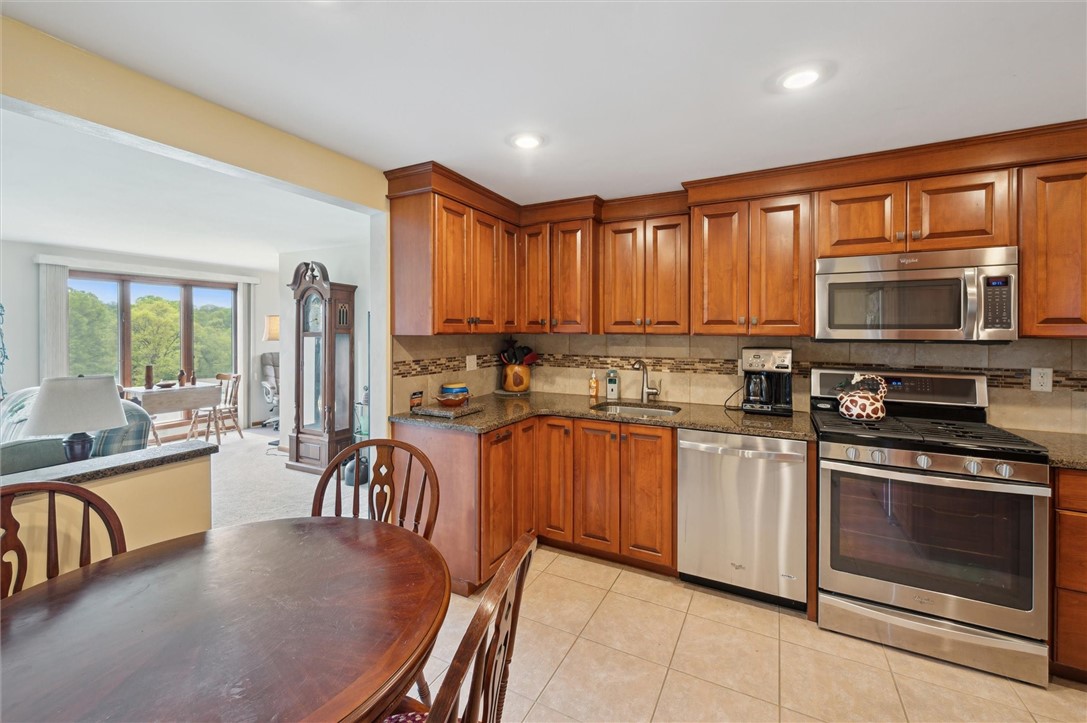 53 Maplewood Ct Ct, Delmont, Pennsylvania image 7