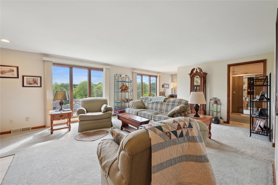 53 Maplewood Ct Ct, Delmont, Pennsylvania image 10