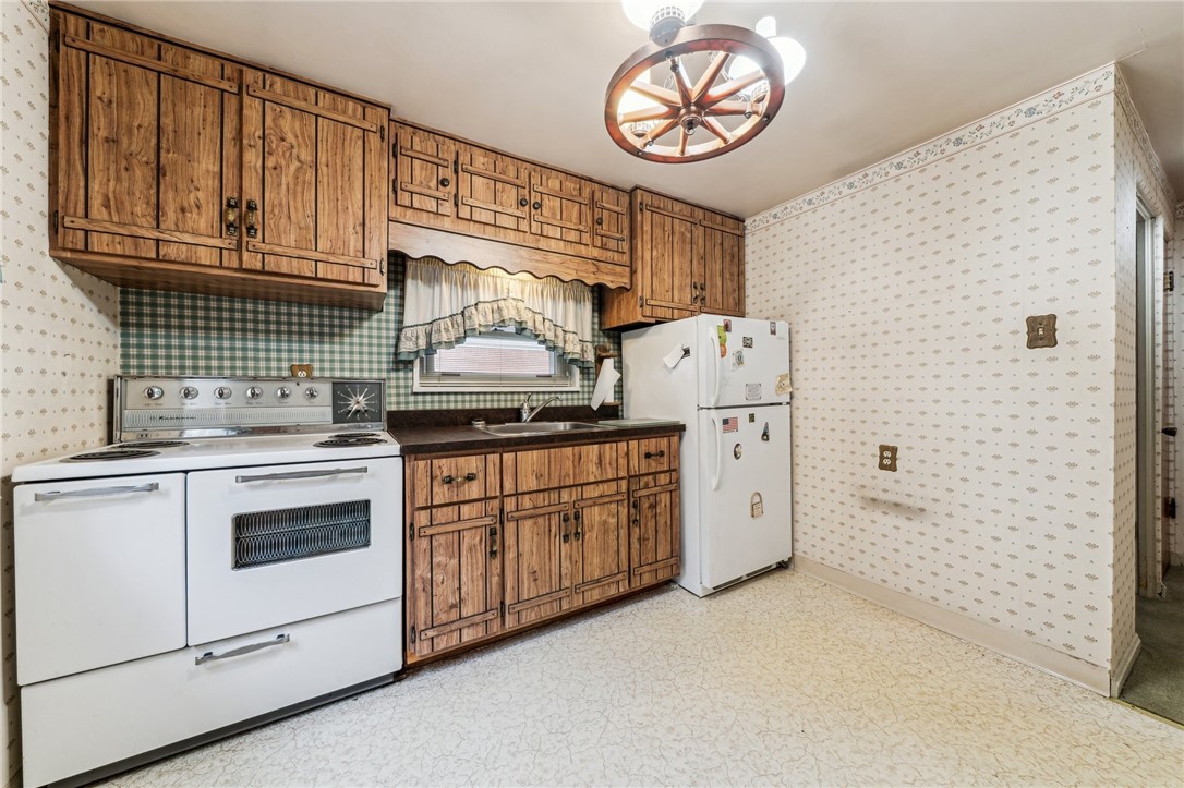 414 Mary St St, Jeannette, Pennsylvania image 6