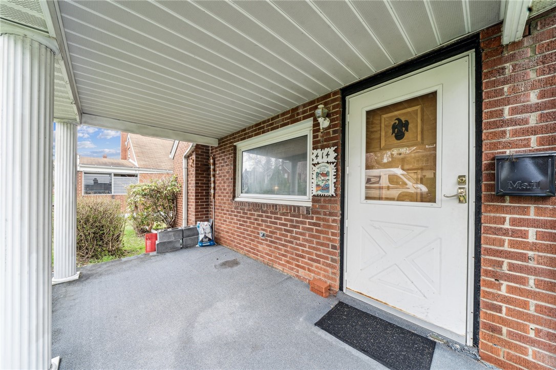 414 Mary St St, Jeannette, Pennsylvania image 2