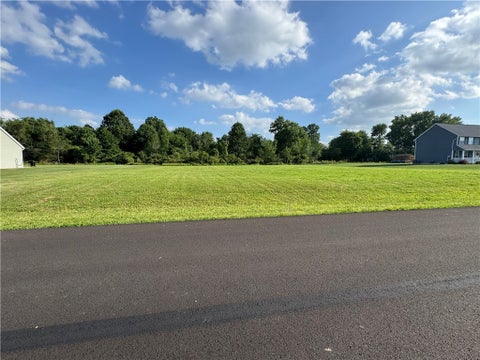 Photo of Lot 19 Tradewind Dr, New Castle, PA 16102 (MLS # 1762694)