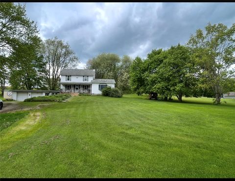 Photo of 158 Eagle Mill Rd, Butler, PA 16001 (MLS # 1752806)