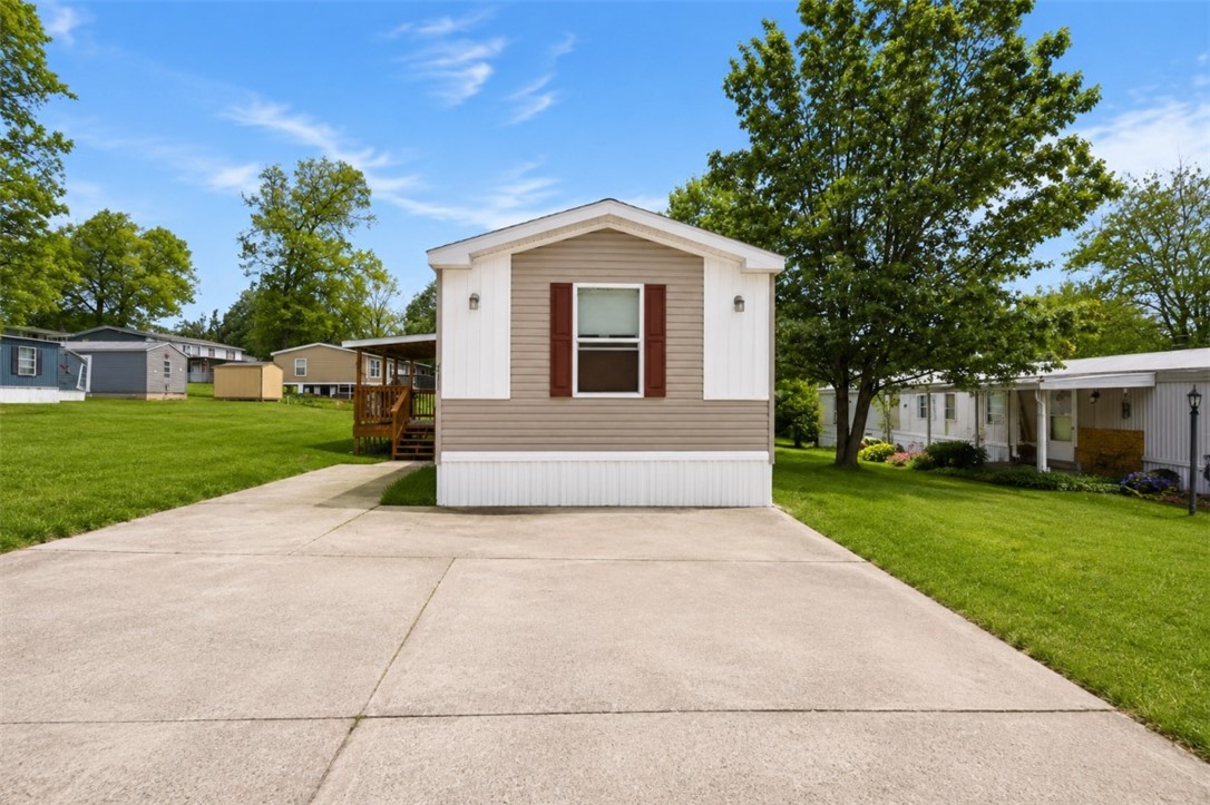 211 N Boyd Dr