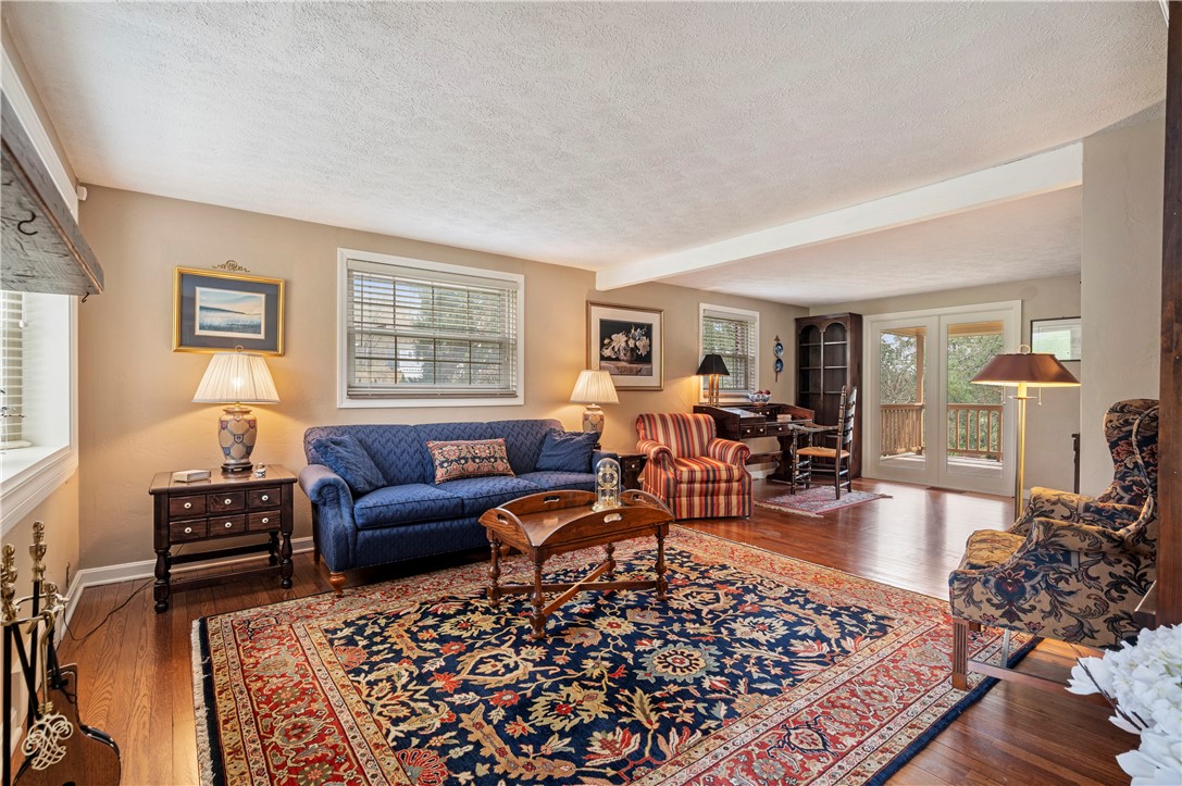 1620 Upper St Clair Drive
