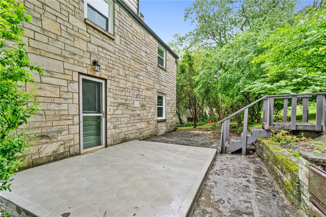 1761 Bower Hill Rd