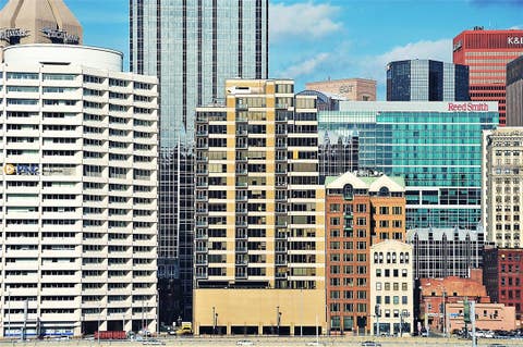 Photo for 151 Fort Pitt Blvd 504