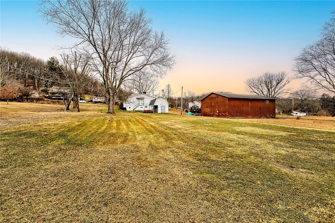 637 Armbrust Hecla Road