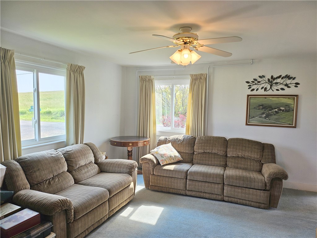 Slippery Rock Twp - But, Pennsylvania 16057, United States, 4 Bedrooms Bedrooms, ,1 BathroomBathrooms,Residential,Contingent,150505