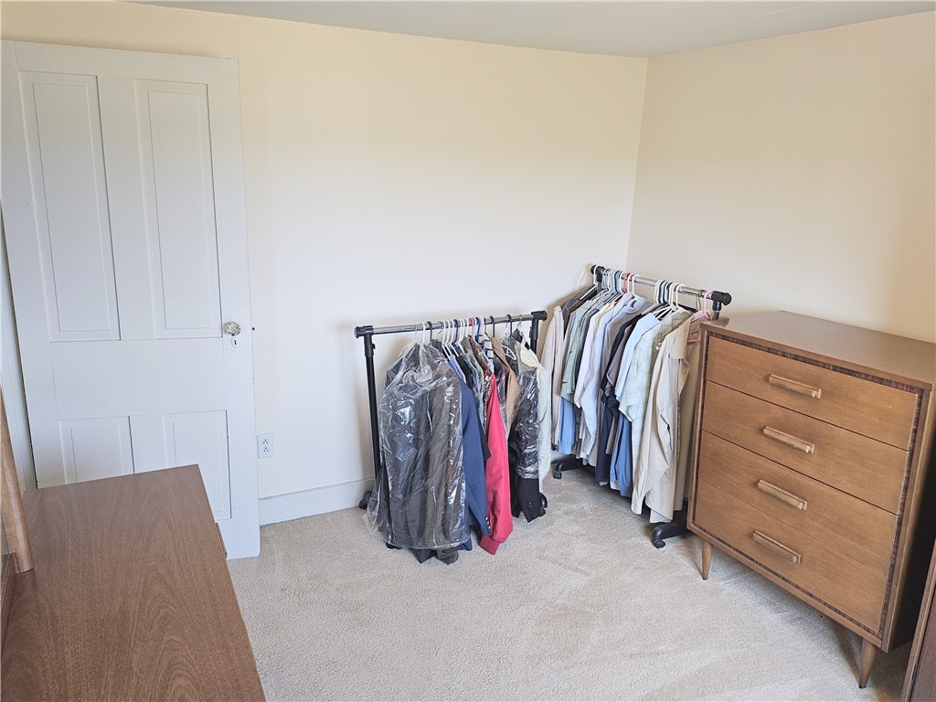 Slippery Rock Twp - But, Pennsylvania 16057, United States, 4 Bedrooms Bedrooms, ,1 BathroomBathrooms,Residential,Contingent,150505