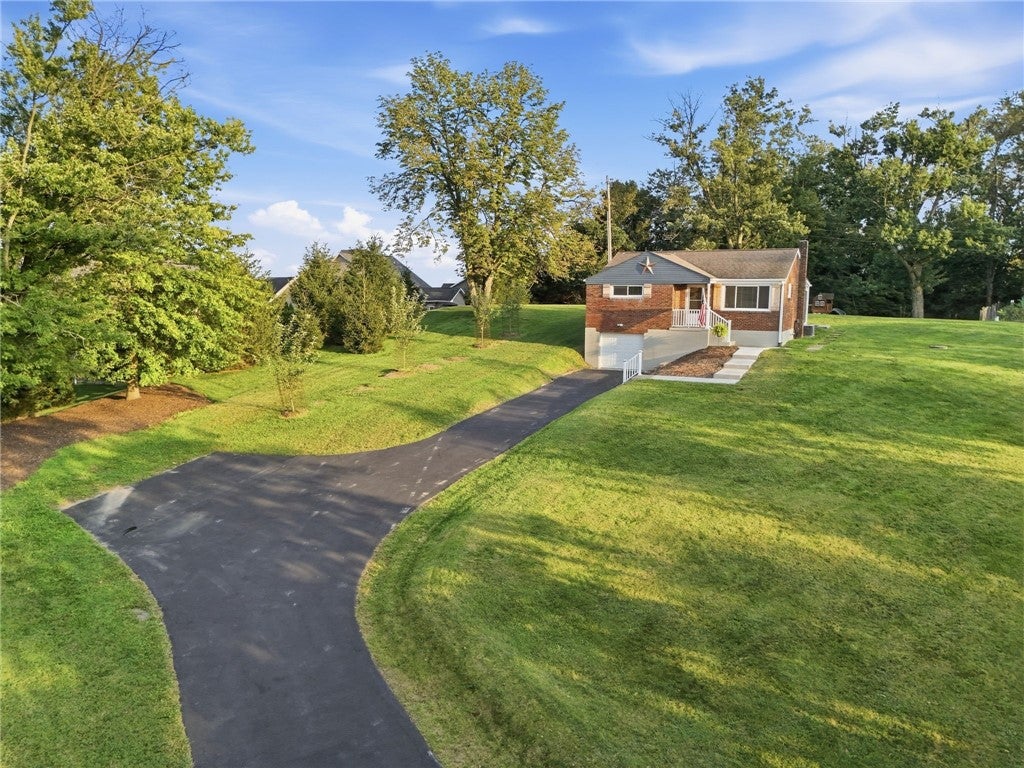 407 McDowell Lane