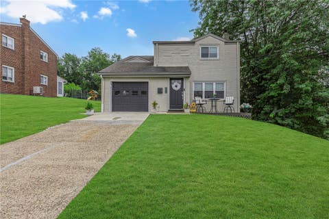 Homes For Sale - 606 Wilson Avenue Ave<br/> Beaver County, Baden, PA 15005