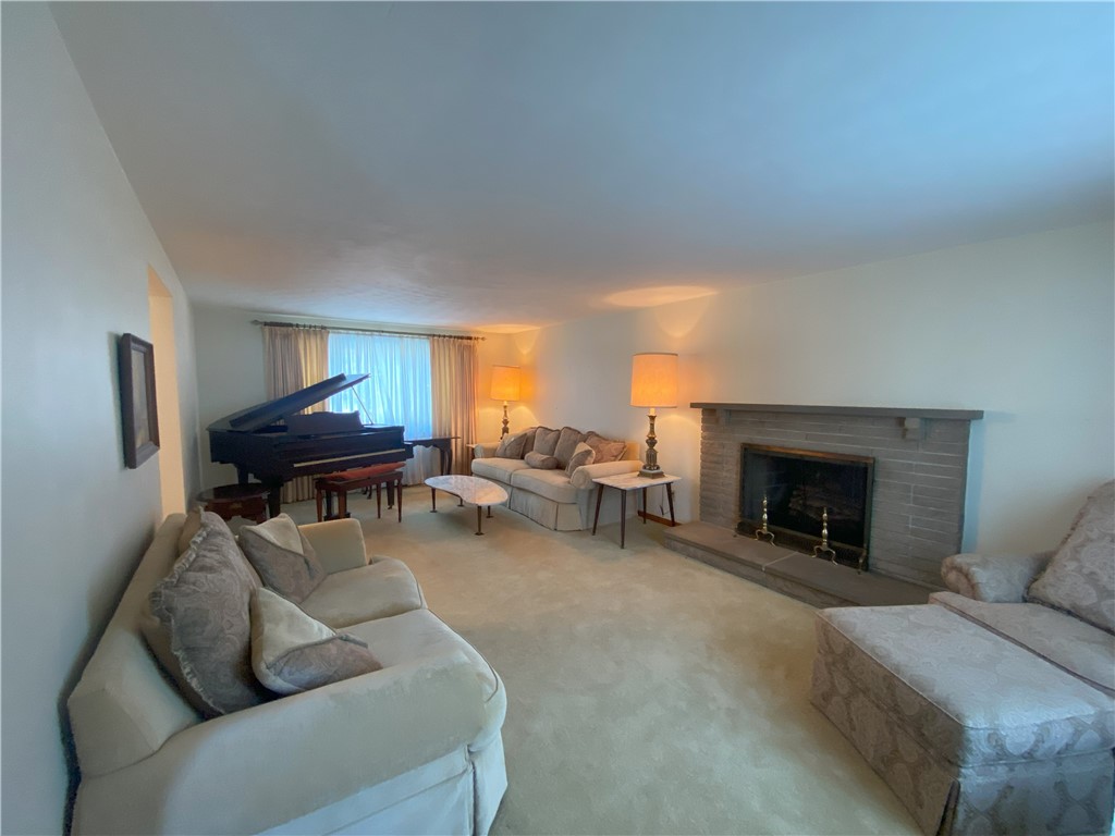 Murrysville, Pennsylvania 15626, United States, 3 Bedrooms Bedrooms, ,3 BathroomsBathrooms,Residential,Active,78177