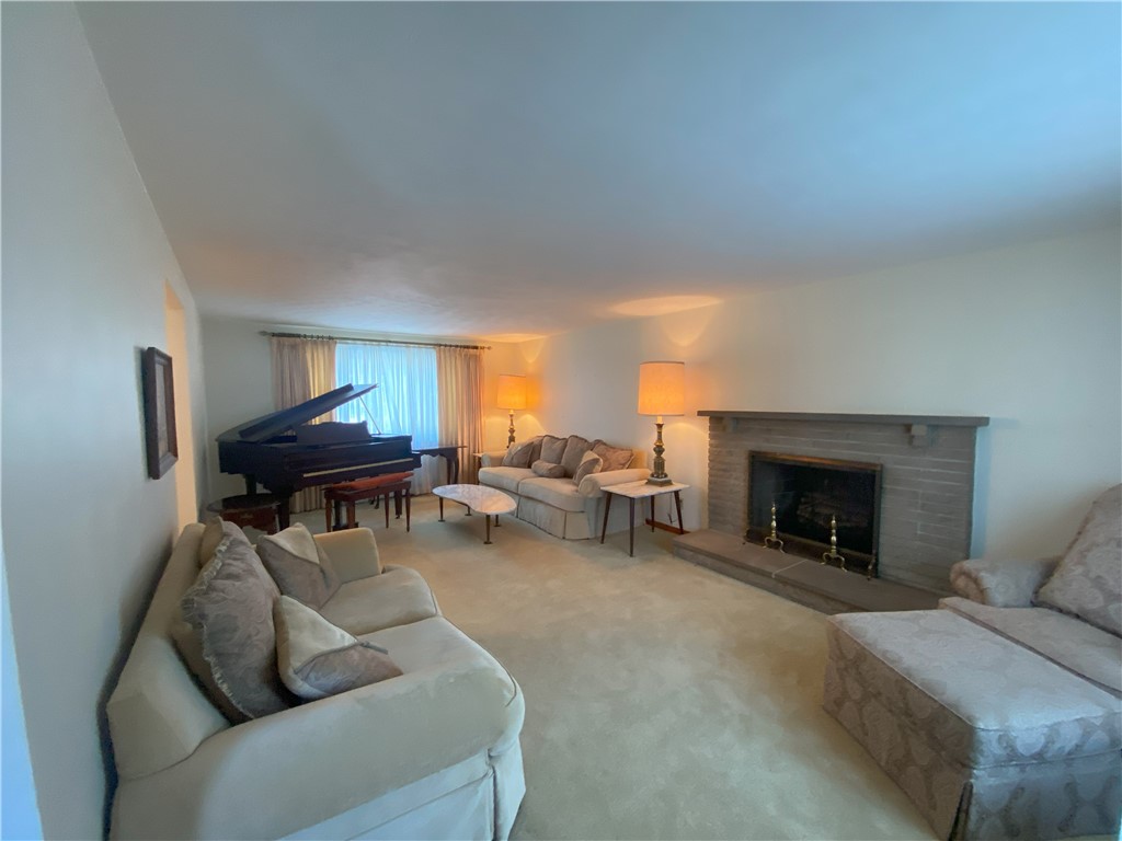 Murrysville, Pennsylvania 15626, United States, 3 Bedrooms Bedrooms, ,3 BathroomsBathrooms,Residential,Active,78177