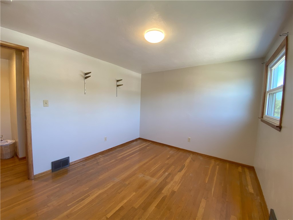 Plum Boro, Pennsylvania 15239, United States, 3 Bedrooms Bedrooms, ,3 BathroomsBathrooms,Residential,Active,86661