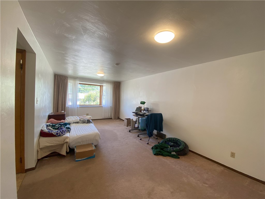 Plum Boro, Pennsylvania 15239, United States, 3 Bedrooms Bedrooms, ,3 BathroomsBathrooms,Residential,Active,86661