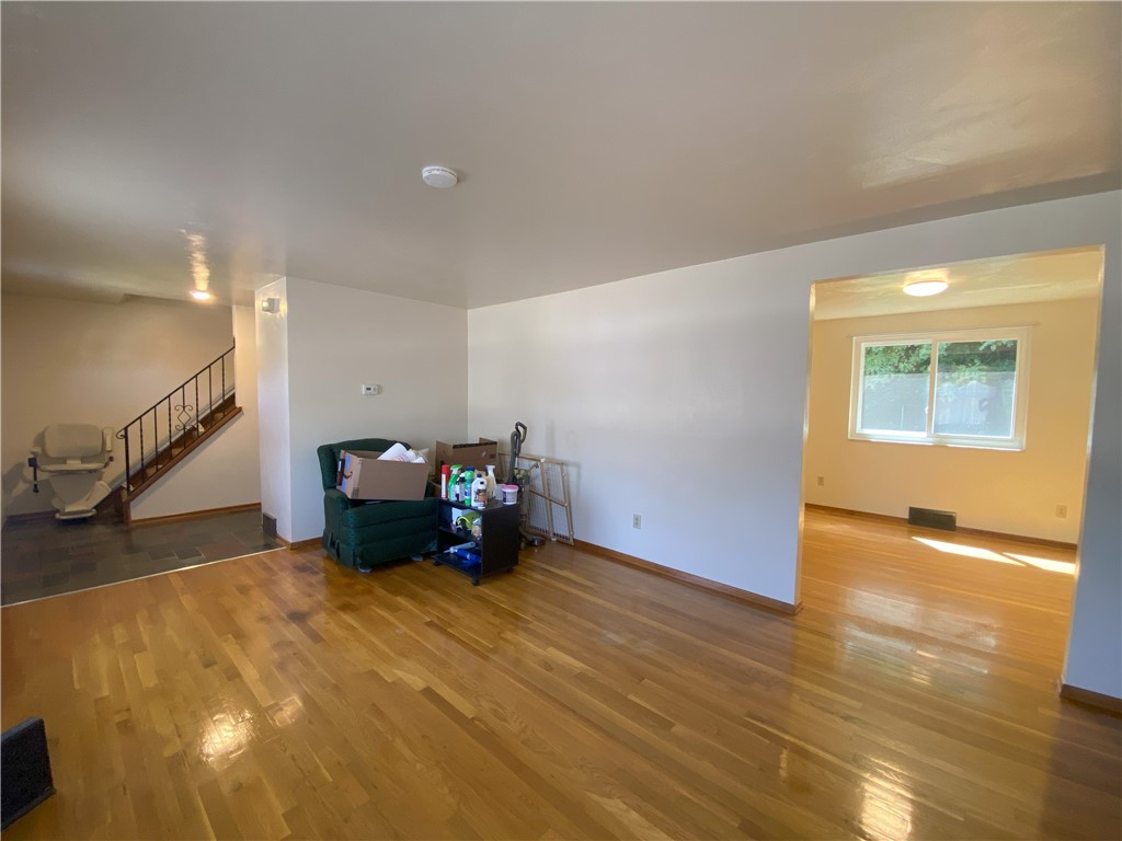 Plum Boro, Pennsylvania 15239, United States, 3 Bedrooms Bedrooms, ,3 BathroomsBathrooms,Residential,Active,86661