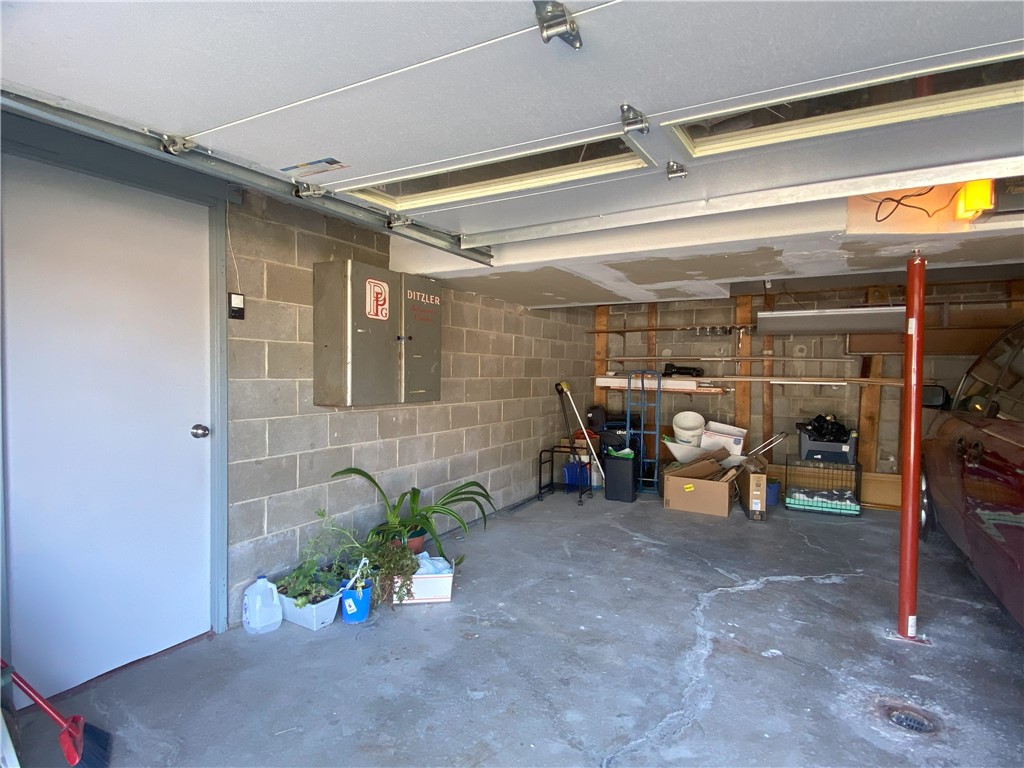Plum Boro, Pennsylvania 15239, United States, 3 Bedrooms Bedrooms, ,3 BathroomsBathrooms,Residential,Active,86661