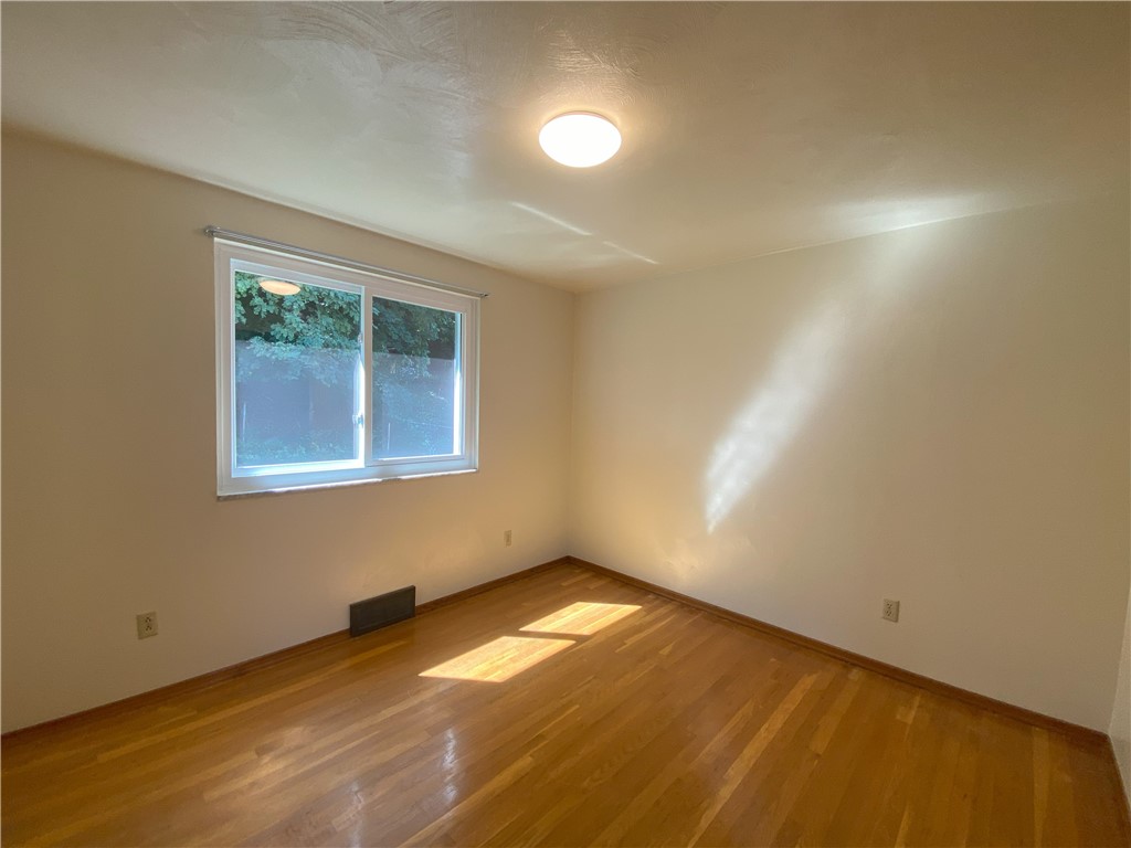 Plum Boro, Pennsylvania 15239, United States, 3 Bedrooms Bedrooms, ,3 BathroomsBathrooms,Residential,Active,86661