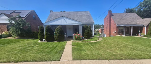 552 GARFIELD AVE, CARNEGIE, PA 15106 - Image e8e397bbab2fdf4ea55dd68fc8be8e00/4213764143