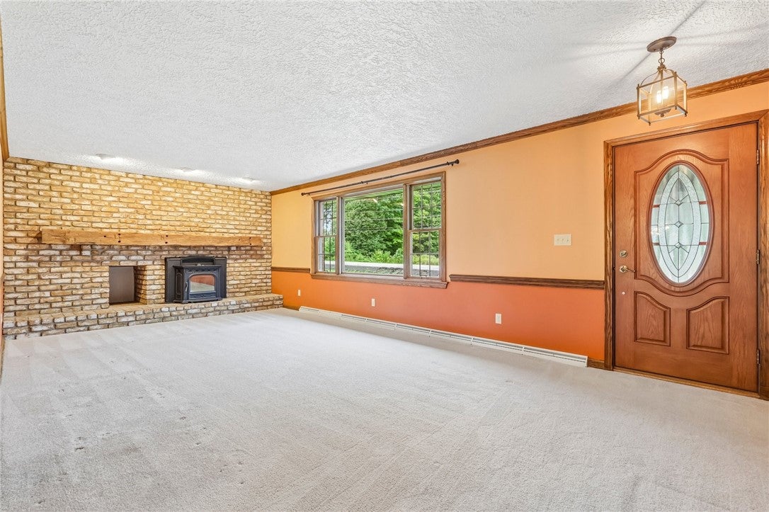 7 Valley View Dr