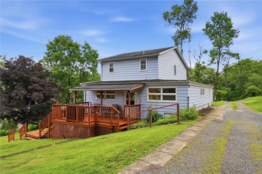 114 Gray Ave