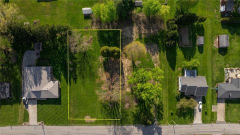 Photo of 856 Wilhelm Rd, Hermitage, PA 16148 (MLS # 1761954)