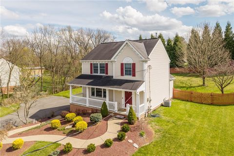 Photo of 503 W Mcmurray Rd, Canonsburg, PA 15317 (MLS # 1746560)
