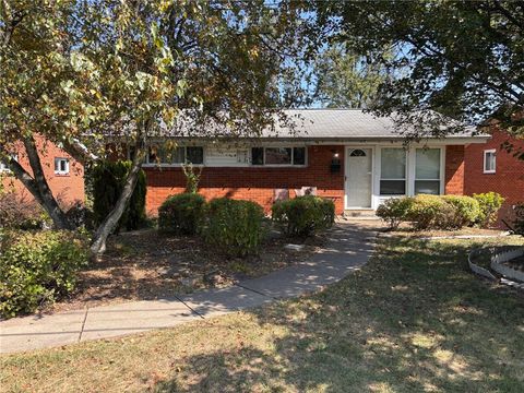 370 Princeton Dr Penn Hills PA 15235