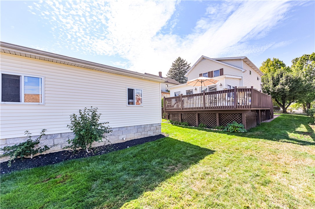 Jeannette, Pennsylvania 15644, United States, 3 Bedrooms Bedrooms, ,3 BathroomsBathrooms,Residential,Pending,212615