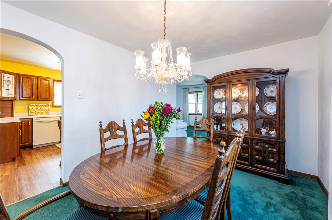 Jeannette, Pennsylvania 15644, United States, 3 Bedrooms Bedrooms, ,3 BathroomsBathrooms,Residential,Pending,212615