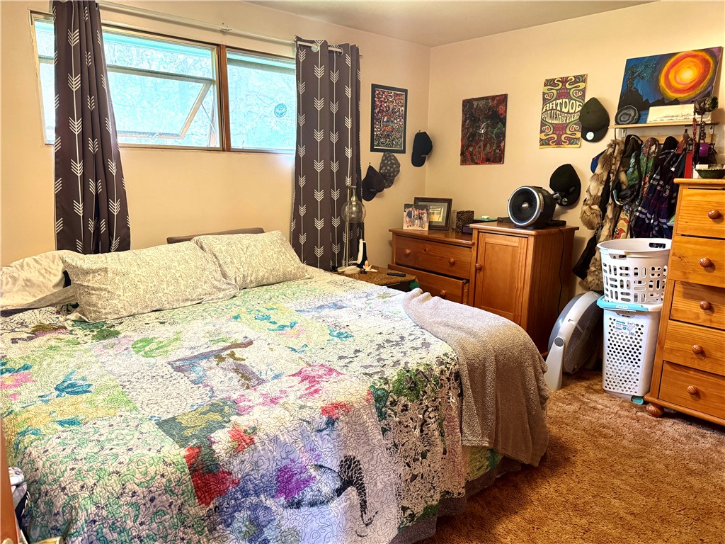 E Butler Boro, Pennsylvania 16029, United States, 9 Bedrooms Bedrooms, ,5 BathroomsBathrooms,Residential,Active,129591