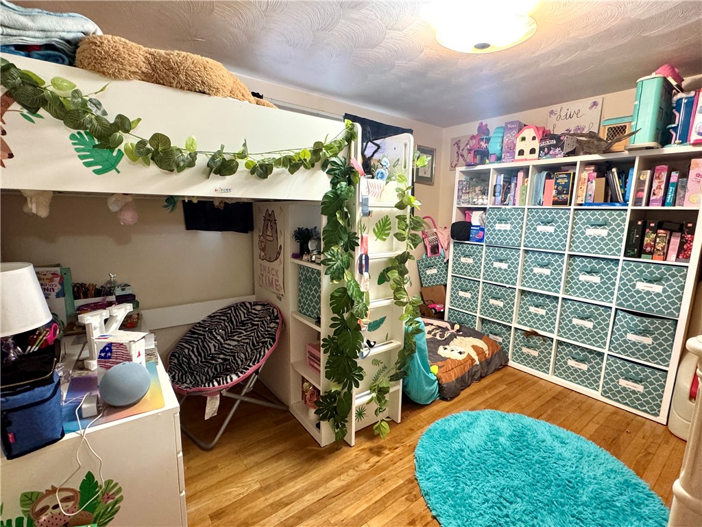 E Butler Boro, Pennsylvania 16029, United States, 9 Bedrooms Bedrooms, ,5 BathroomsBathrooms,Residential,Active,129591