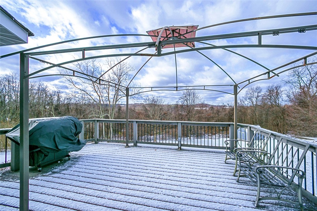 Penn Twp - Wml, Pennsylvania 15642, United States, 3 Bedrooms Bedrooms, ,3 BathroomsBathrooms,Residential,Contingent,28033