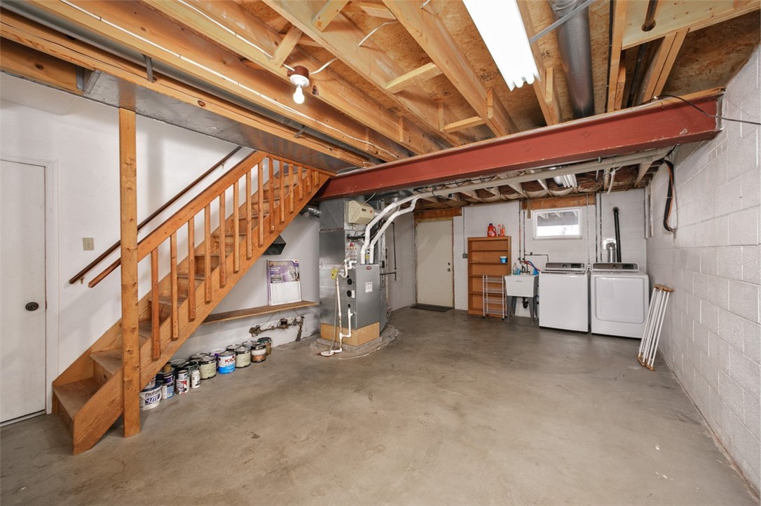 Penn Twp - Wml, Pennsylvania 15642, United States, 3 Bedrooms Bedrooms, ,3 BathroomsBathrooms,Residential,Contingent,28033