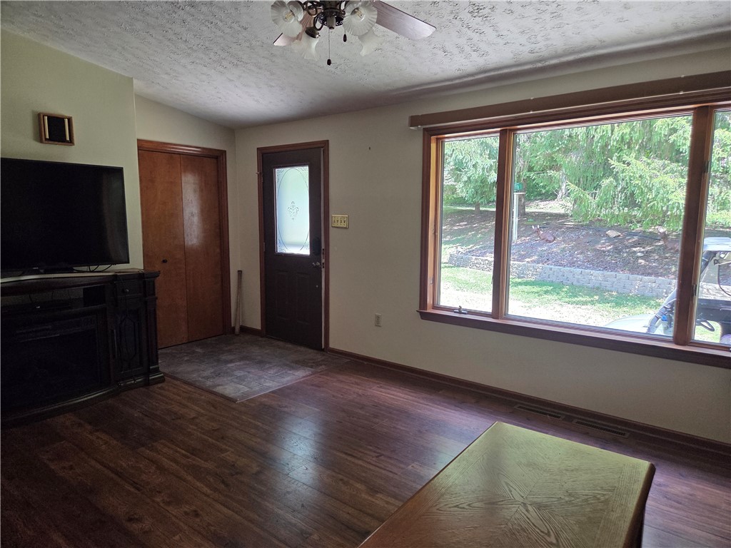 163 Noll Rd