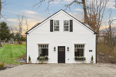 Photo of 4978 South Pioneer Rd, Gibsonia, PA 15044 (MLS # 1732467)