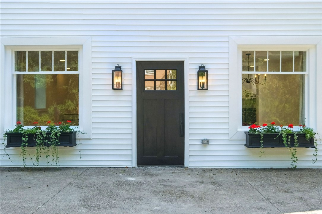 4978 South Pioneer Rd