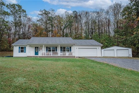 Photo of 293 Hillcrest St, Northern Cambria, PA 15714 (MLS # 1725448)