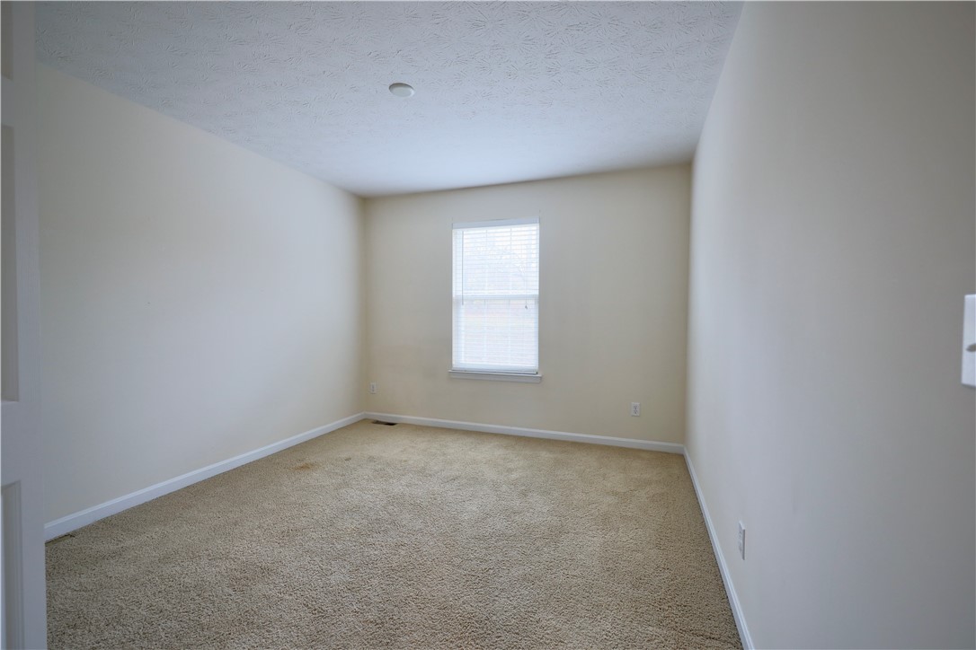 Jeannette, Pennsylvania 15644, United States, 3 Bedrooms Bedrooms, ,3 BathroomsBathrooms,Residential,Active,13813