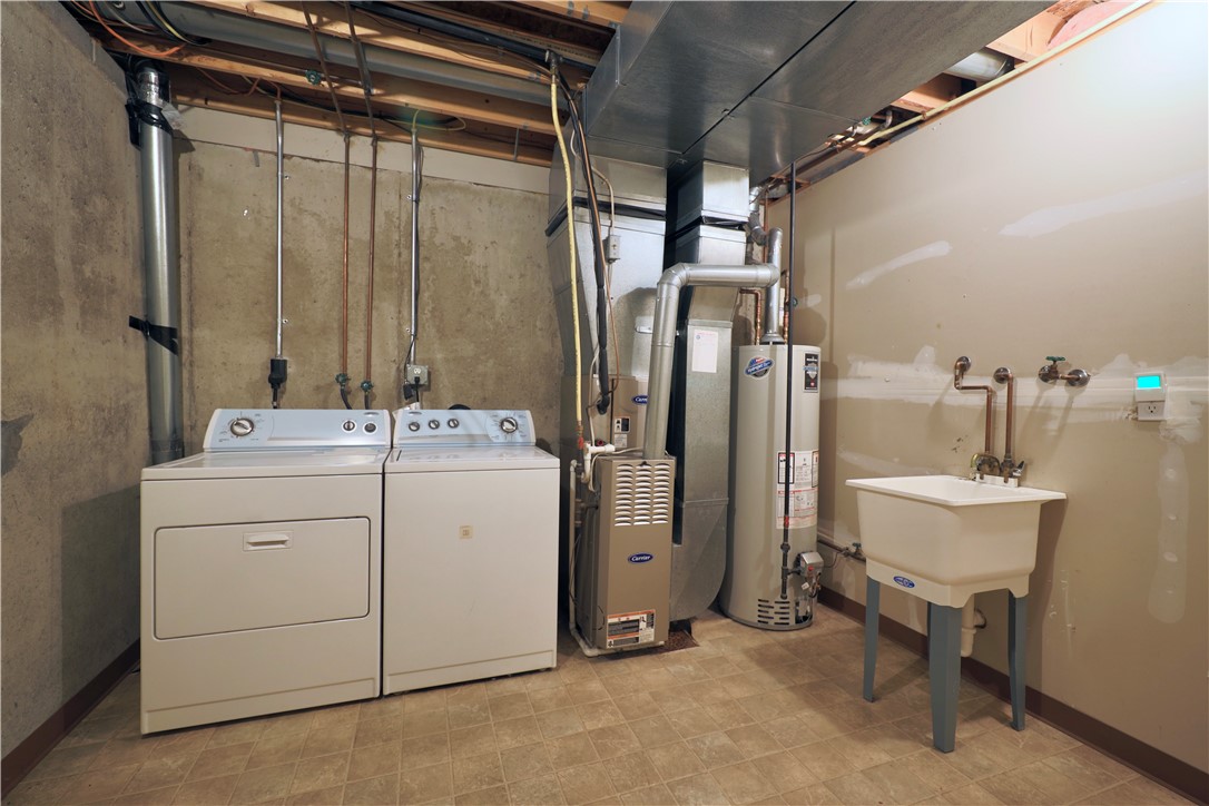 Jeannette, Pennsylvania 15644, United States, 3 Bedrooms Bedrooms, ,3 BathroomsBathrooms,Residential,Active,13813