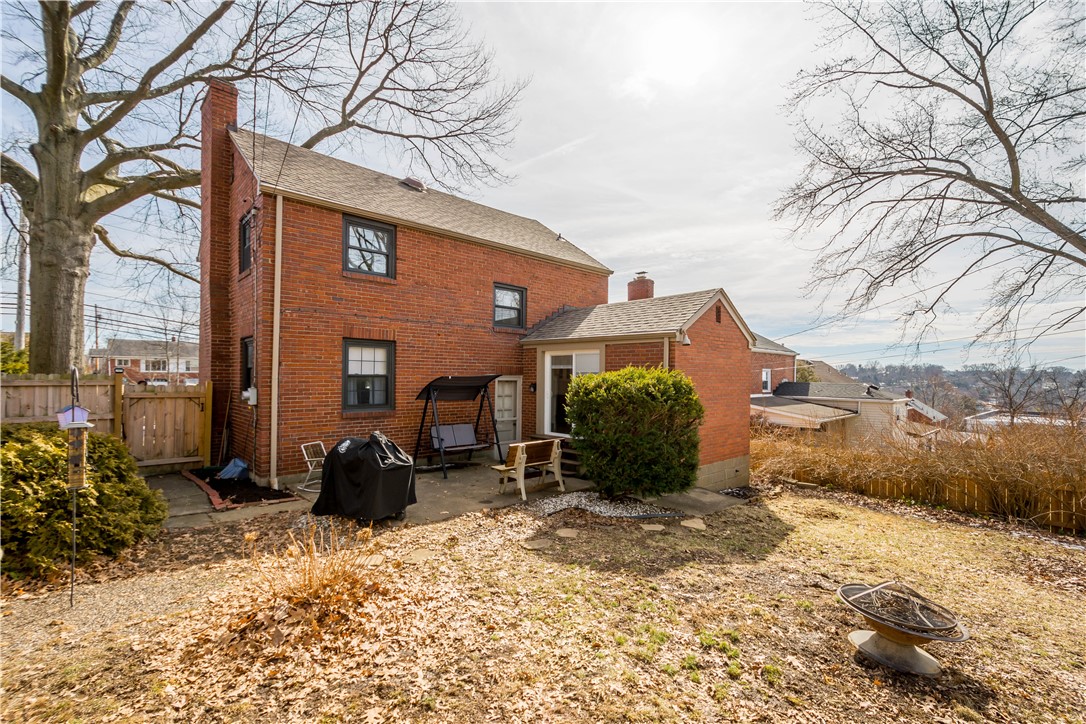 Scott Twp - Sal, Pennsylvania 15220, United States, 3 Bedrooms Bedrooms, ,2 BathroomsBathrooms,Residential,Active,78303