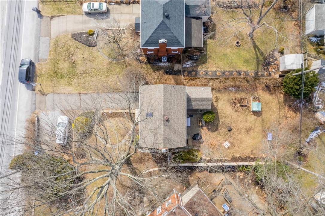 Scott Twp - Sal, Pennsylvania 15220, United States, 3 Bedrooms Bedrooms, ,2 BathroomsBathrooms,Residential,Active,78303