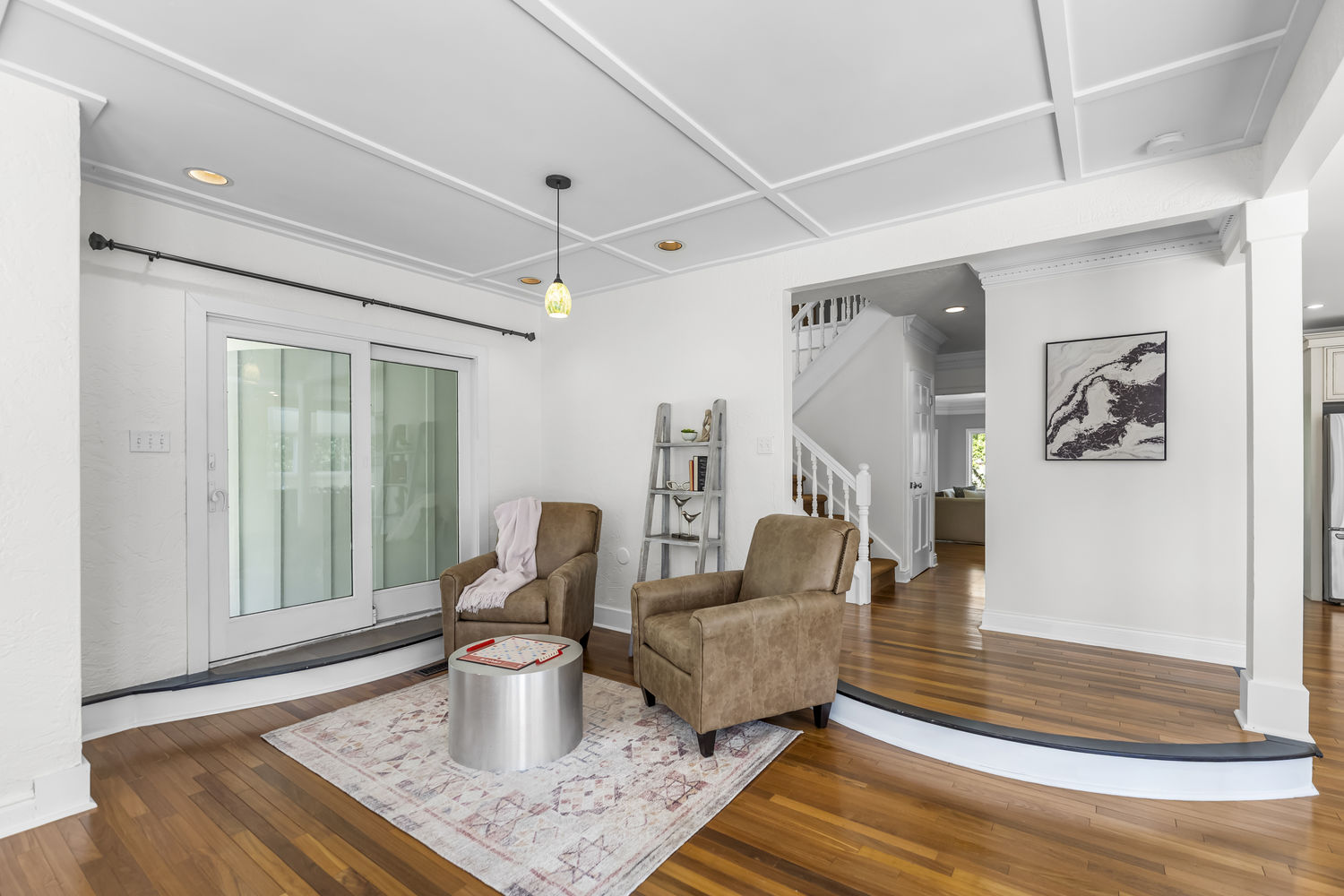 3920 Shadowood Circle
