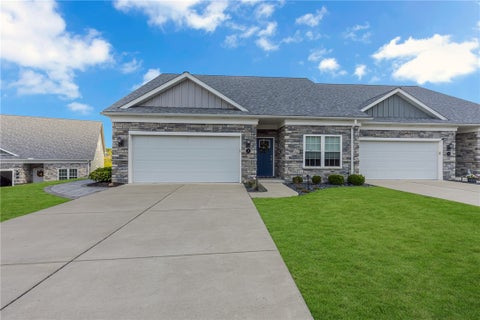 Photo for 16 Pinehurst Pl