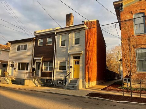 Photo of 4838 Hatfield St, Pittsburgh, PA 15201 (MLS # 1742590)